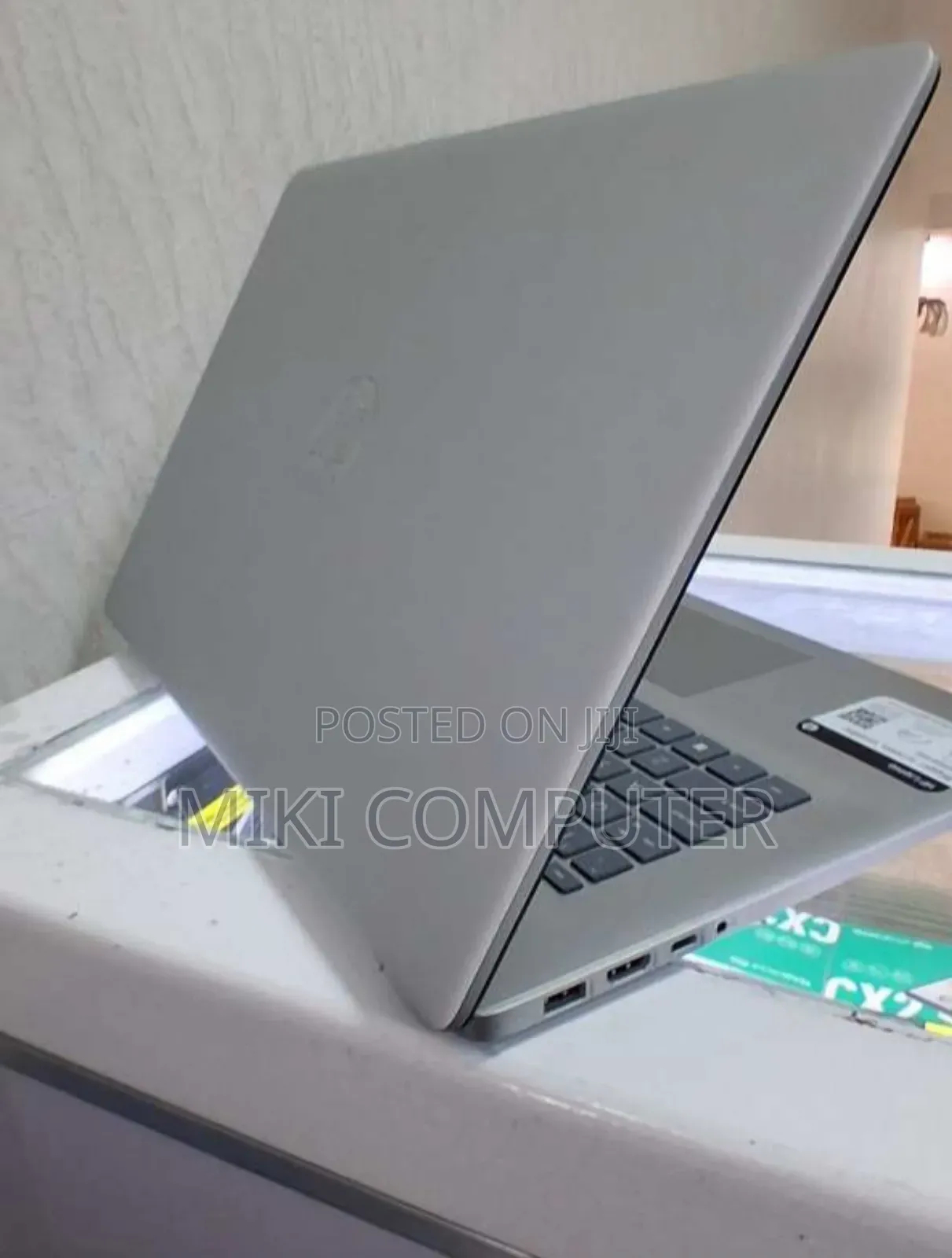 New Laptop HP Stream Notebook 8GB Intel Core i3 SSD 256GB