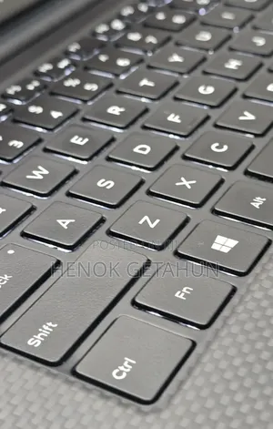 New Laptop Dell Latitude 5520 16GB Intel Core i7 SSD 512GB