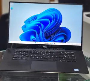New Laptop Dell Precision 5530 16GB Intel Core i7 SSD 512GB