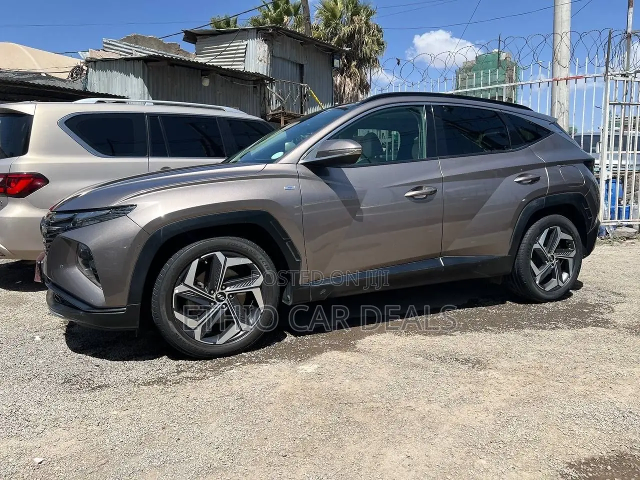 Hyundai Tucson 2021 Brown