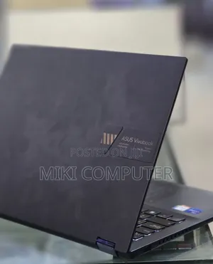 New Laptop Asus VivoBook 15 X505BA 16GB Intel Core i7 SSD 512GB