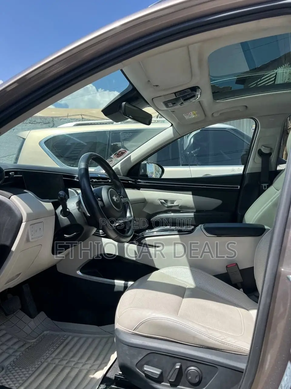 Hyundai Tucson 2021 Brown