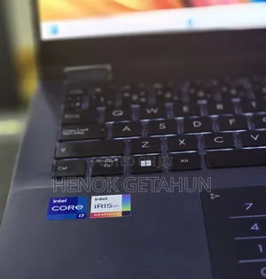 New Laptop Asus VivoBook 15 X505BA 16GB Intel Core i7 SSD 512GB