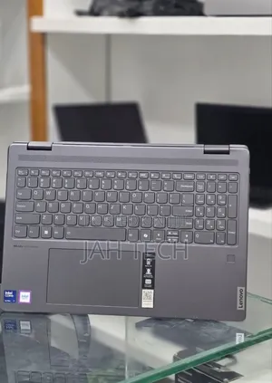 New Laptop Lenovo Yoga 7i 16GB Intel Core Ultra 7 SSD 1T