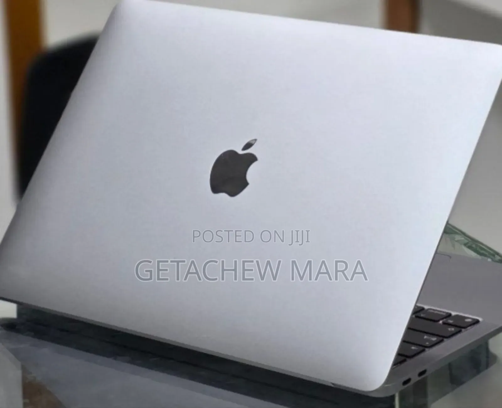 New Laptop Apple MacBook Air 2020 M1 8GB Intel SSD 256GB
