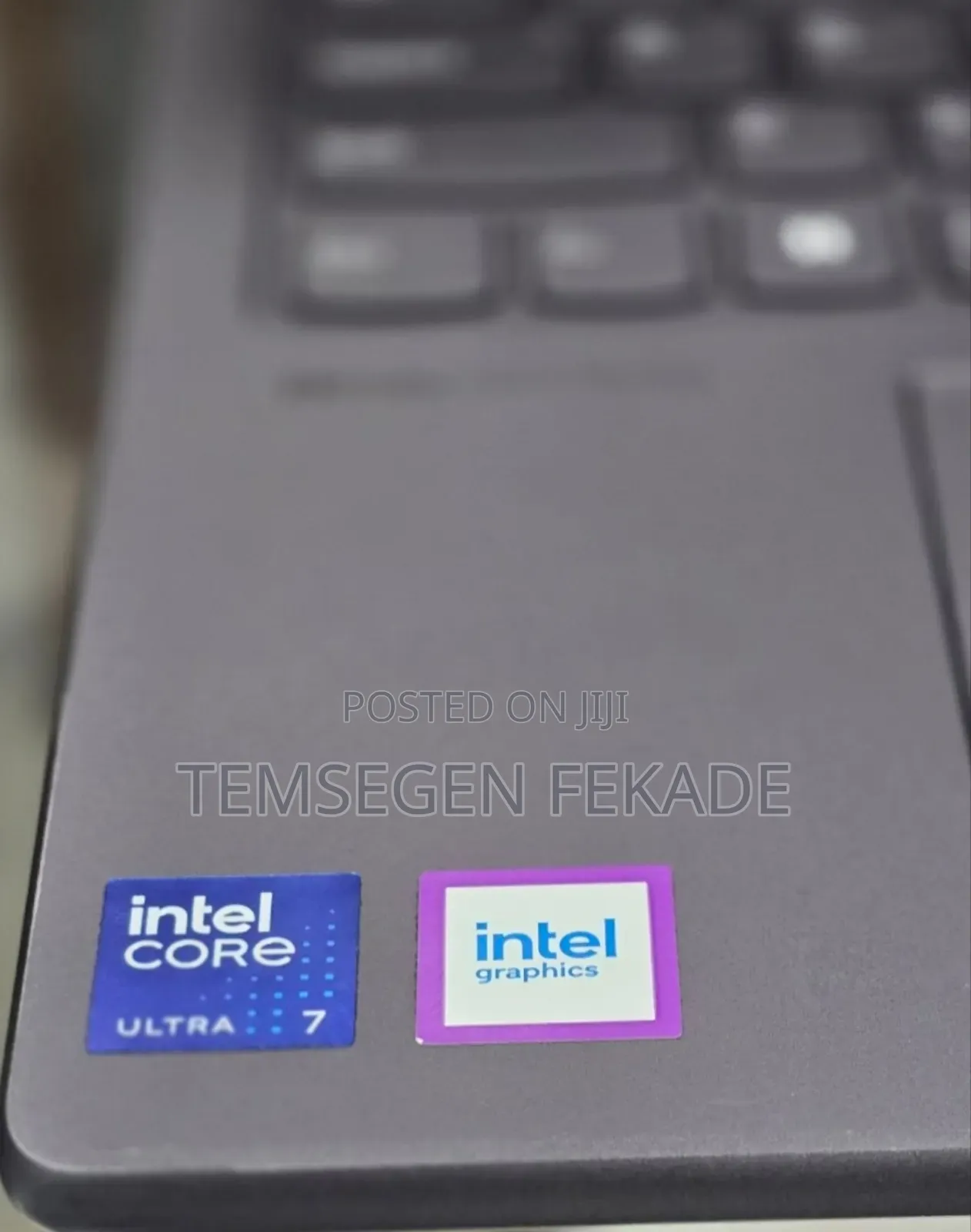 New Laptop Lenovo Yoga 7i 16GB Intel Core Ultra 7 SSD 512GB