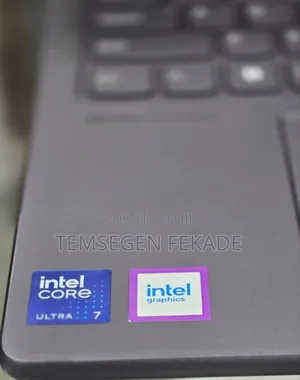 New Laptop Lenovo Yoga 7i 16GB Intel Core Ultra 7 SSD 512GB