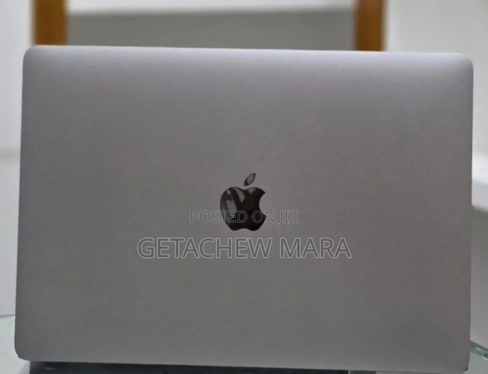 New Laptop Apple MacBook Air 2020 M1 8GB Intel SSD 256GB