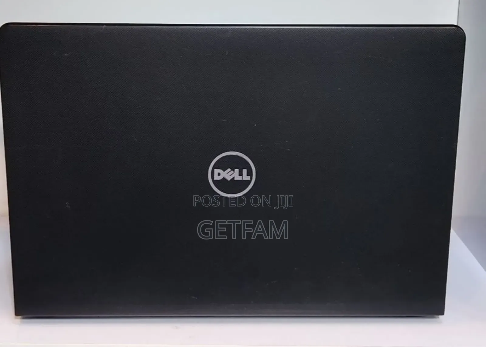 New Laptop Dell Inspiron 15 4GB Intel Core i5 HDD 500GB