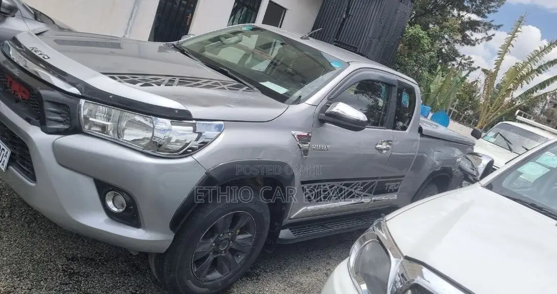 Toyota Hilux Revo Single Cab Deisel 2.4 RWD 2017 Silver