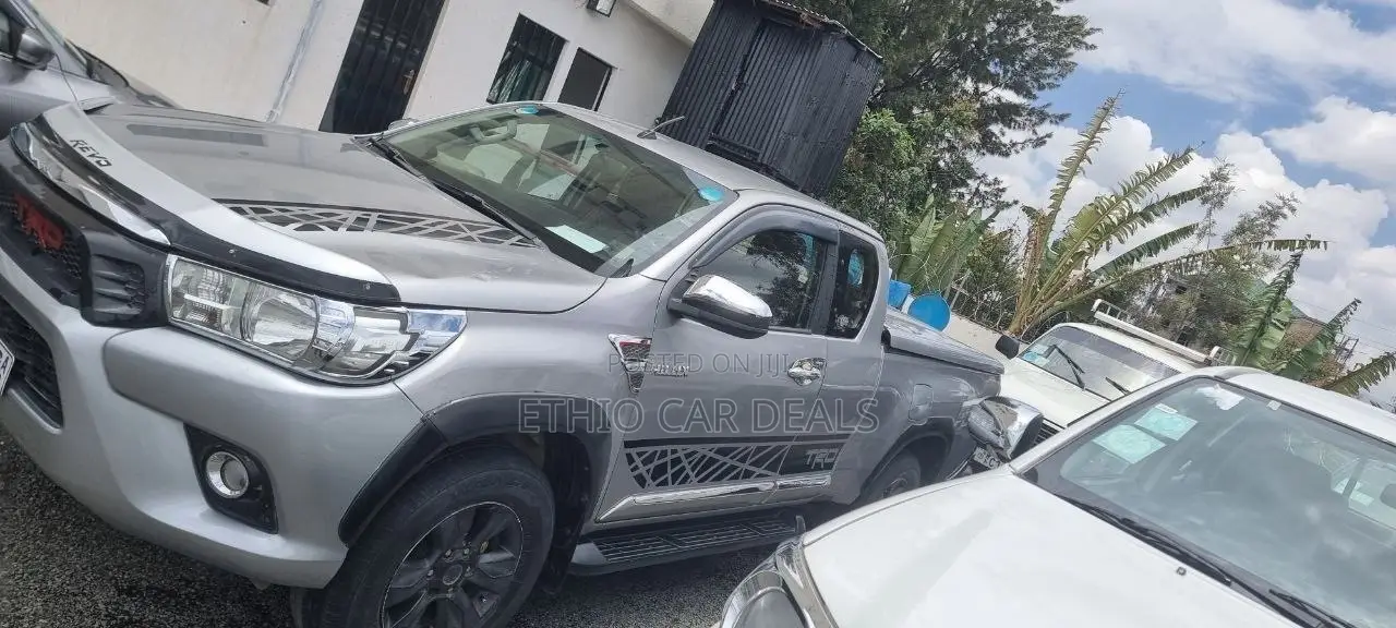 Toyota Hilux Revo Single Cab Deisel 2.4 RWD 2017 Silver