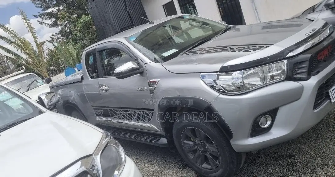 Toyota Hilux Revo Single Cab Deisel 2.4 RWD 2017 Silver