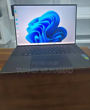 New Laptop Dell XPS 15 16GB Intel Core i7 SSD 512GB