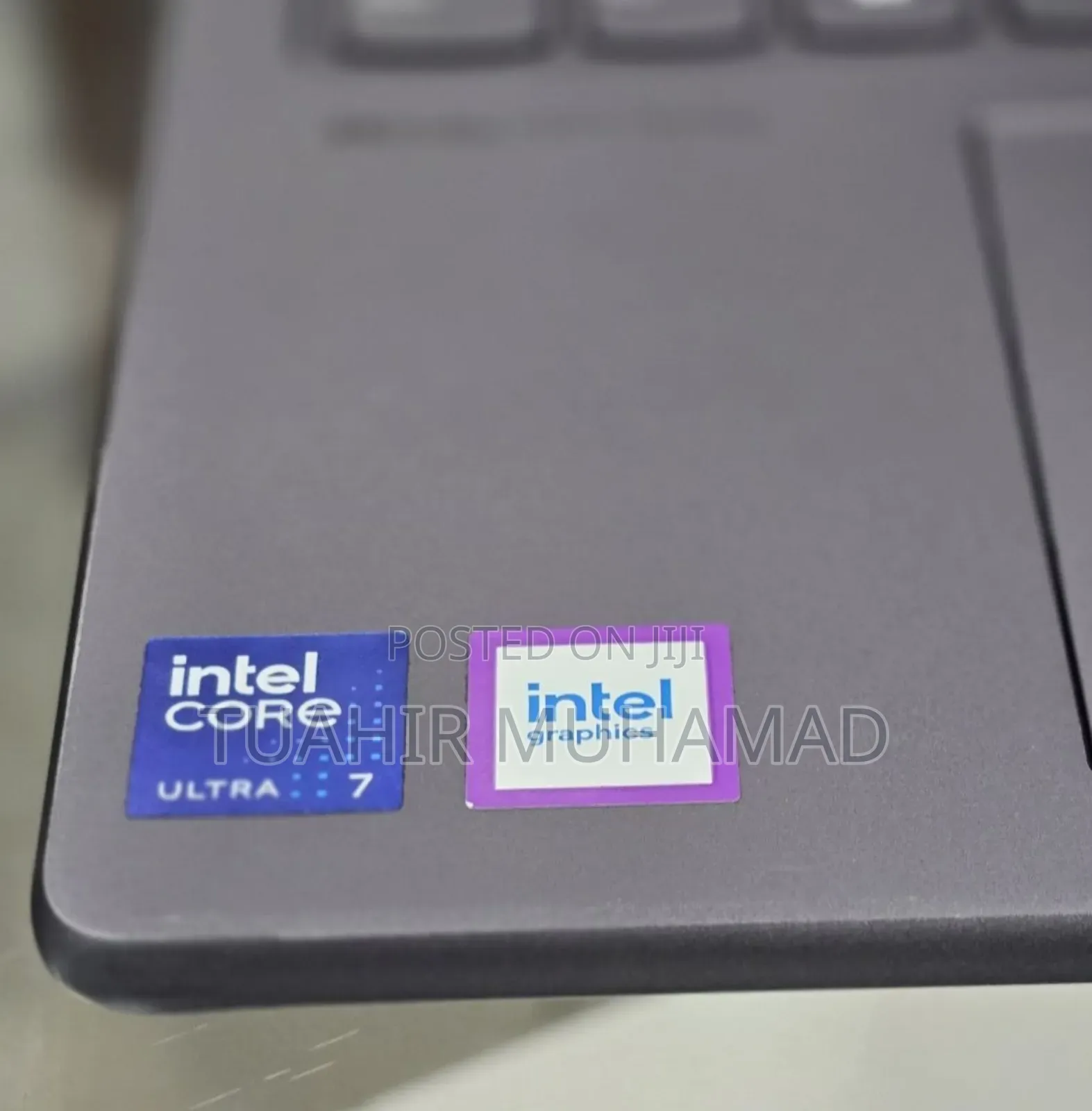 New Laptop Lenovo Yoga 7i 16GB Intel Core Ultra 7 SSD 512GB