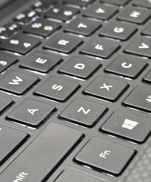 New Laptop Dell Precision 5520 16GB Intel Core i7 SSD 512GB