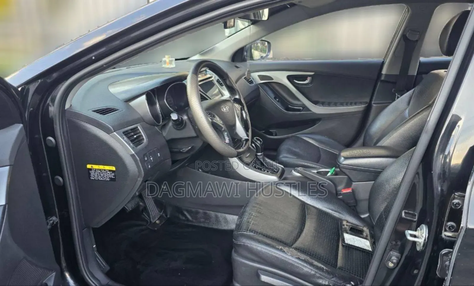 Hyundai Avante 2015 Black
