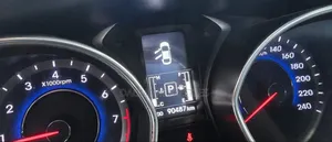 Hyundai Avante 2015 Black