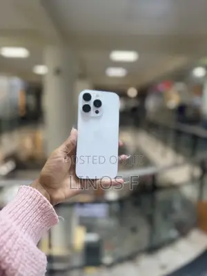 Apple iPhone 16 Pro 1 TB White