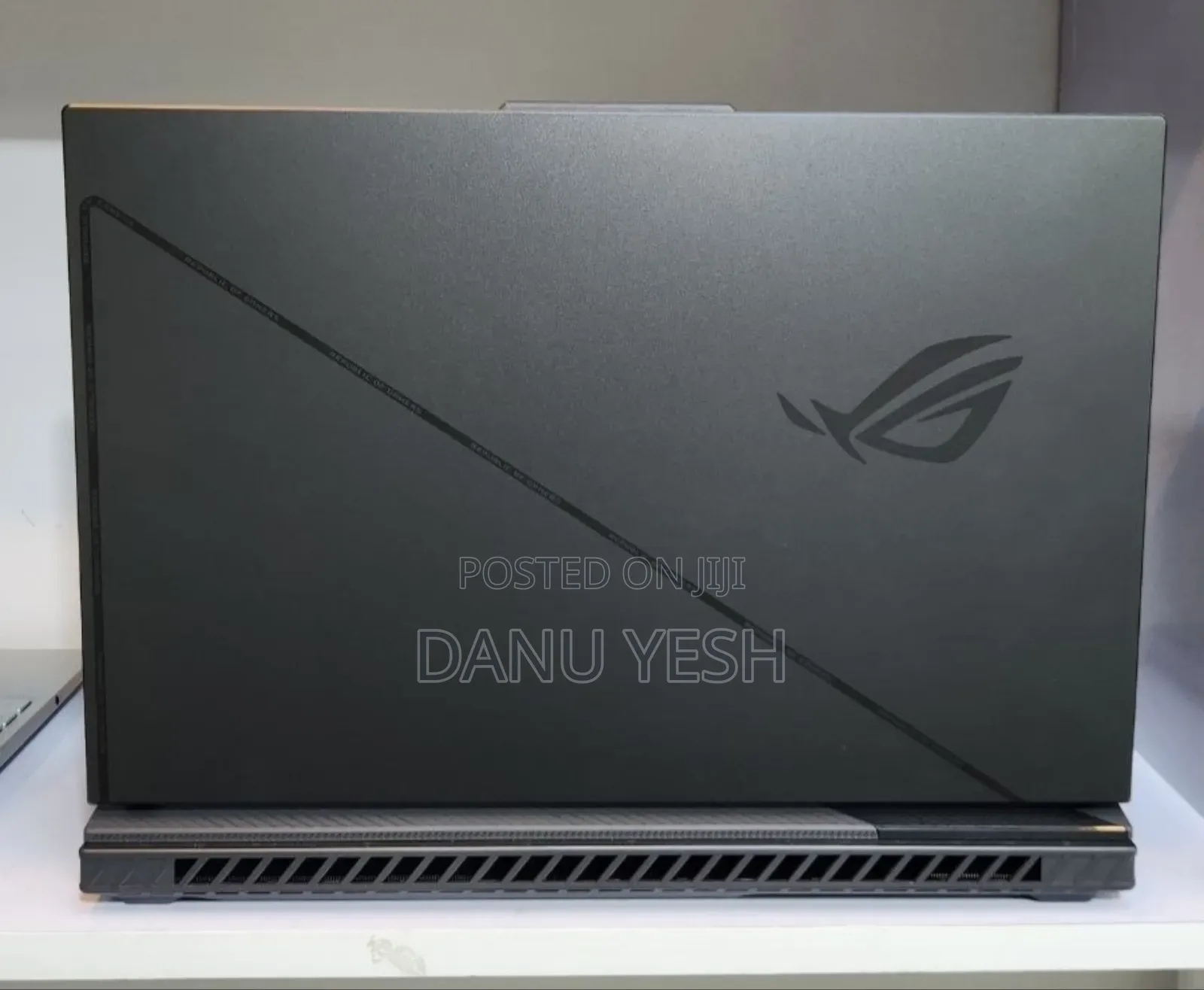 New Laptop Asus 32GB Intel Core i9 SSD 1T