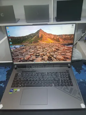 New Laptop Asus ROG Strix G17 32GB Intel Core i9 SSD 1T