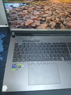 New Laptop Asus ROG Strix G17 32GB Intel Core i9 SSD 1T