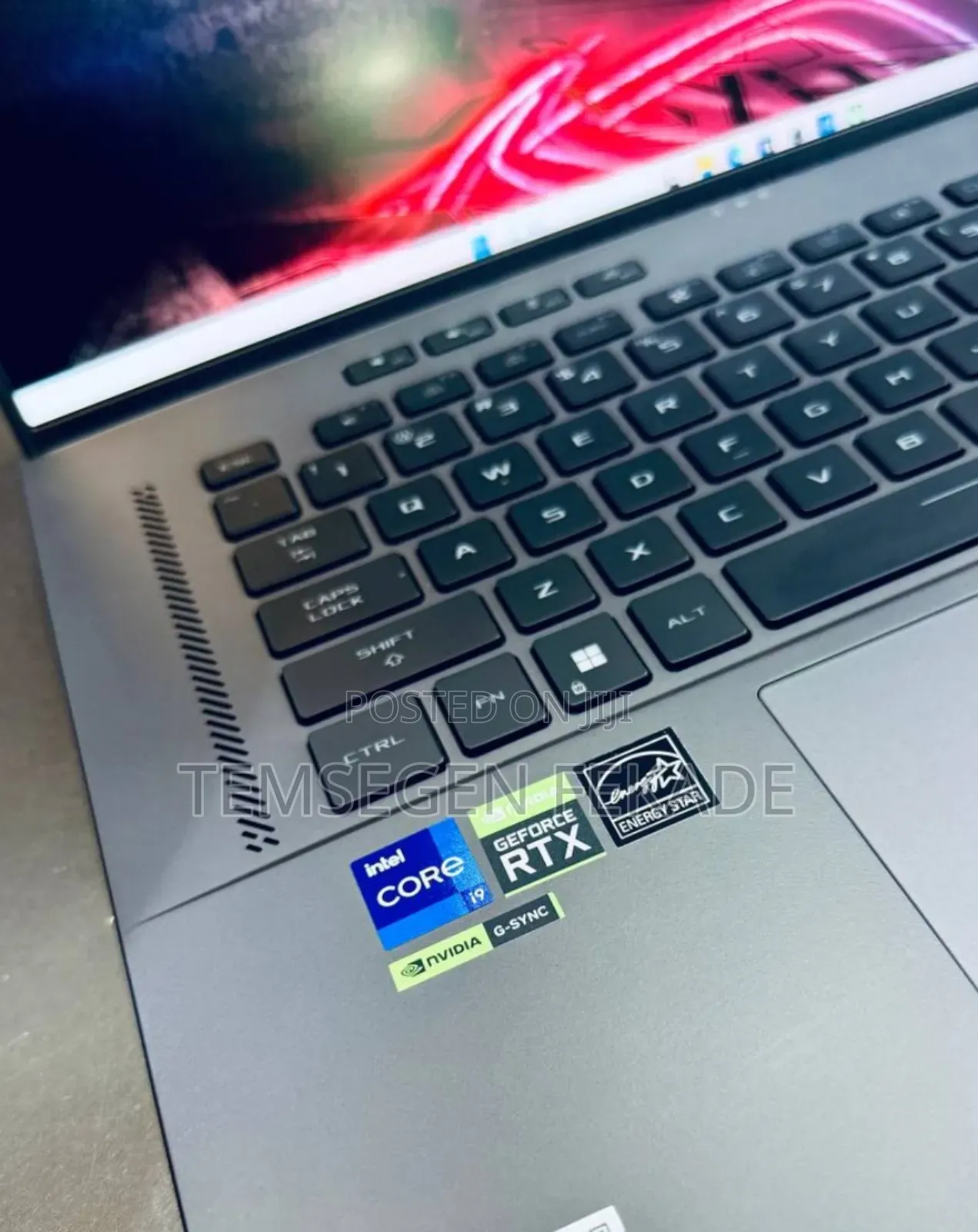 New Laptop Asus ROG Zephyrus G16 32GB Intel Core i9 SSD 1T