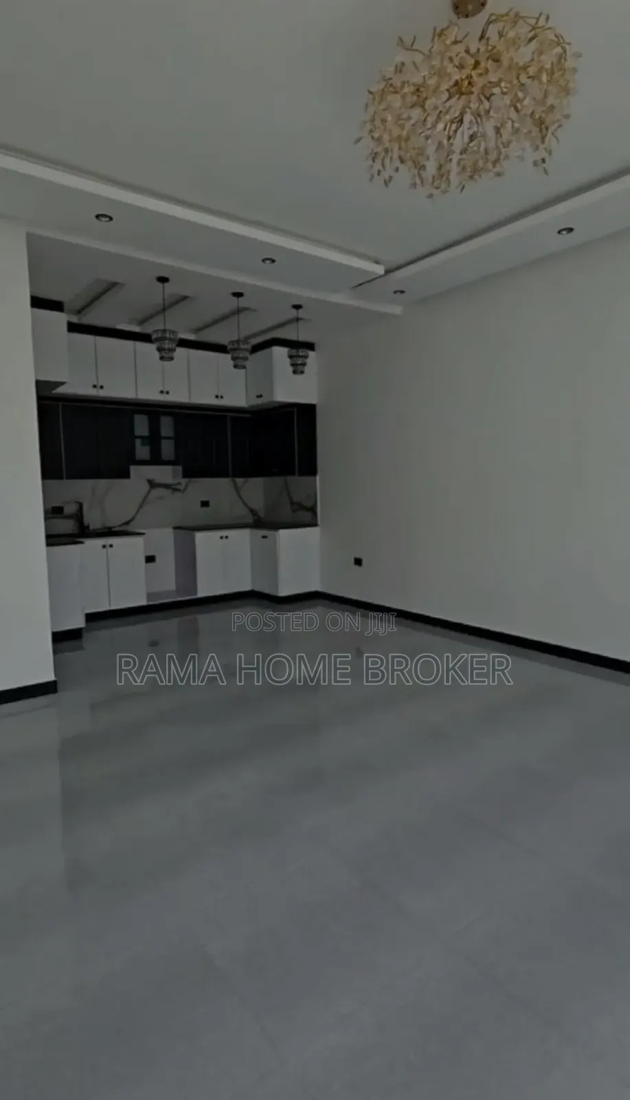 Furnished 3bdrm Villa in አያት ዞን አካባቢ, Yeka for sale