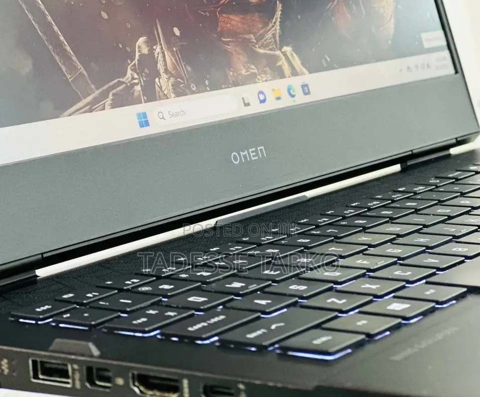 New Laptop HP Omen 16 16GB Intel Core i9 SSD 1T
