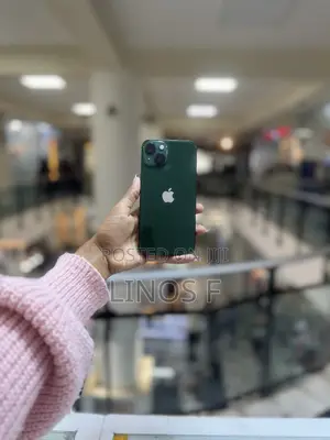 Apple iPhone 13 128 GB Green