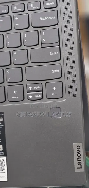New Laptop Lenovo Yoga 7i 16GB Intel Core i7 SSD 512GB