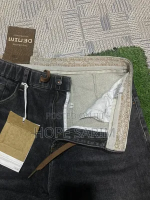 New Idea Men's Black Jeans