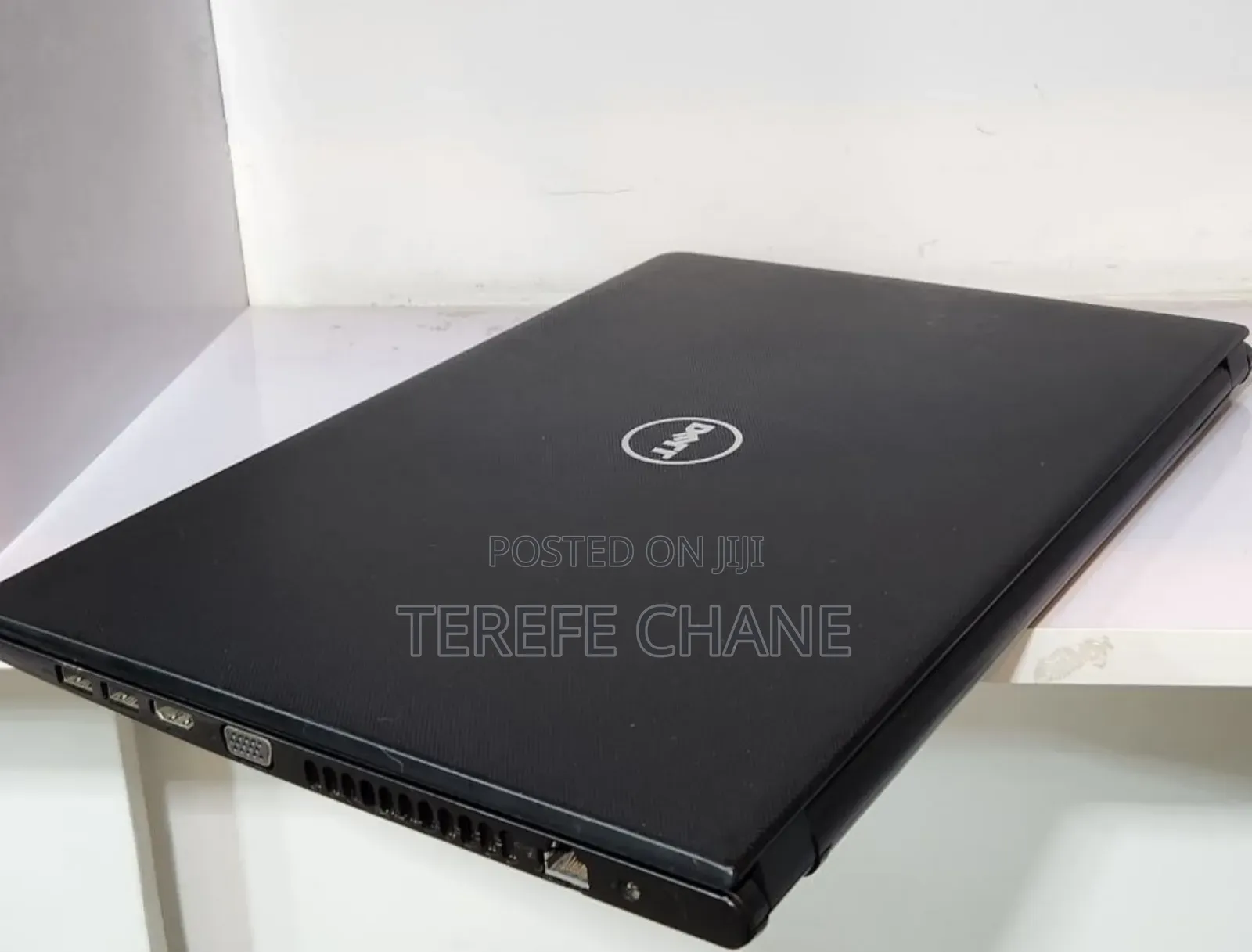 New Laptop Dell Vostro 15 3000 4GB Intel Core i5 HDD 500GB
