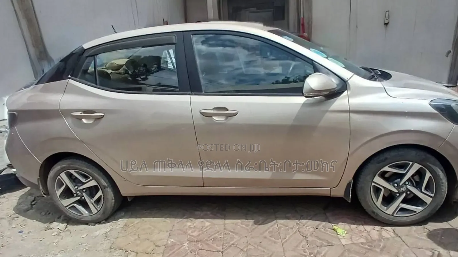 Hyundai I10 2022 Gold