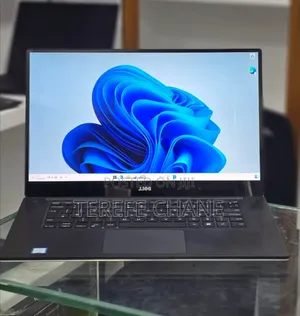 New Laptop Dell Precision 5530 16GB Intel Core i7 SSD 512GB