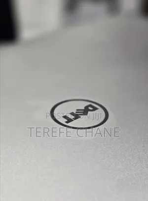 New Laptop Dell Precision 5520 16GB Intel Core i7 SSD 512GB