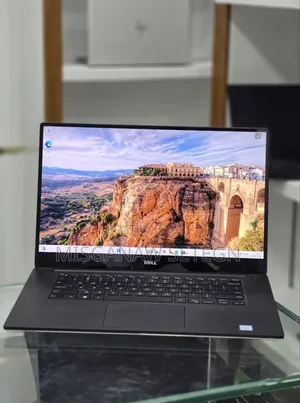 New Laptop Dell Precision 5530 16GB Intel Core i7 SSD 512GB