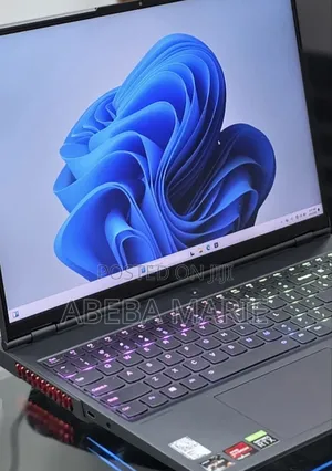 New Laptop Lenovo Legion Slim 5 32GB AMD Ryzen 9 SSD 1T