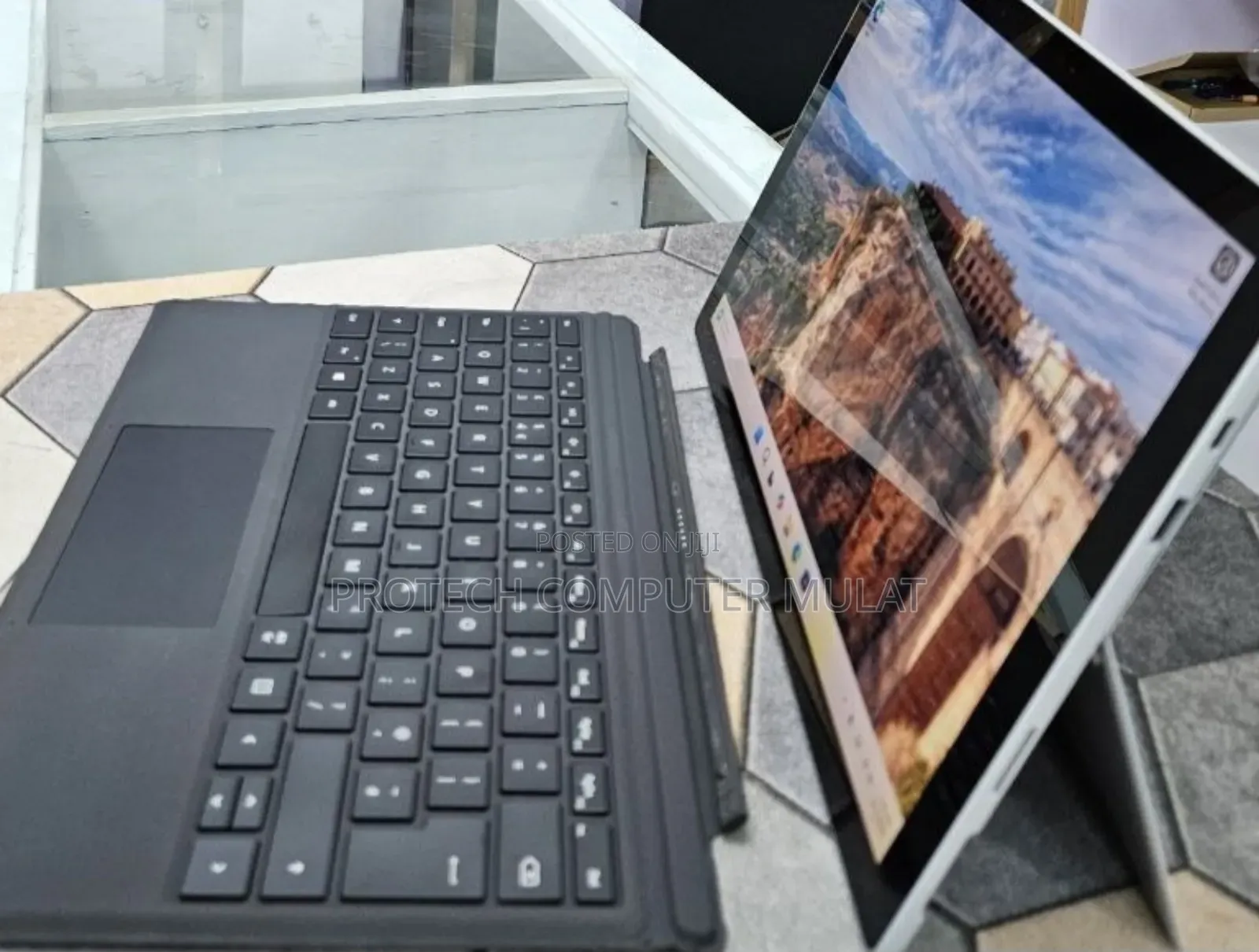 New Laptop Microsoft Surface Pro 7+ 16GB Intel Core i7 SSD 256GB