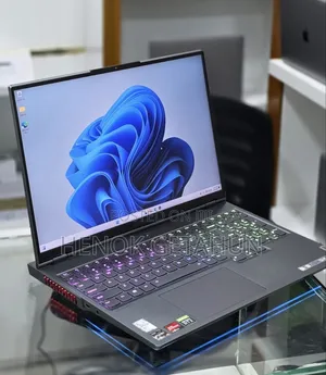 New Laptop Lenovo Legion 5 32GB Intel Core Ultra 9 SSD 1T