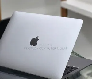 New Laptop Apple MacBook Air 2020 M1 8GB Apple M1 SSD 256GB