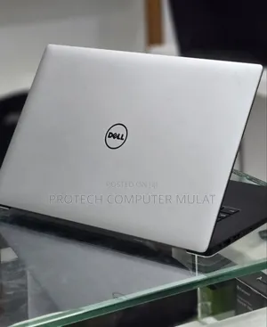 New Laptop Dell Precision 5530 16GB Intel Core i7 SSD 512GB