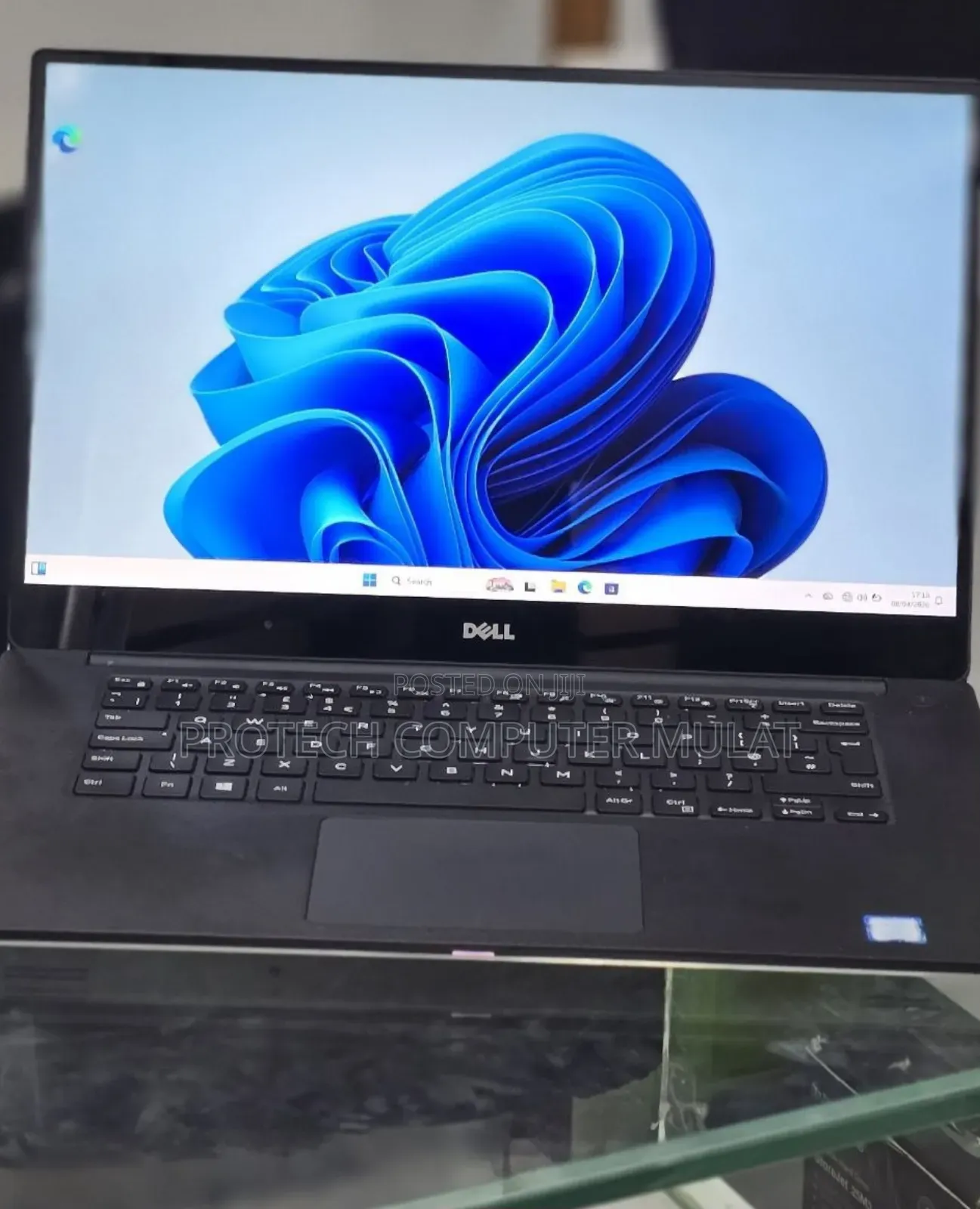 New Laptop Dell Precision 5530 16GB Intel Core i7 SSD 512GB