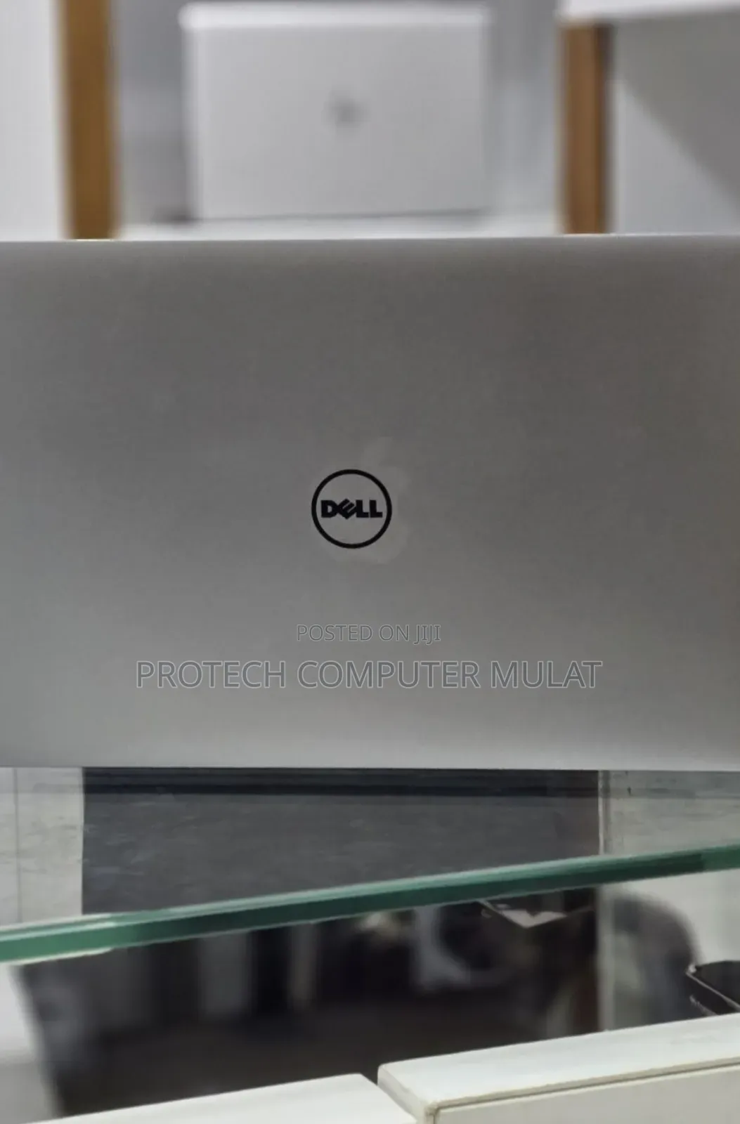 New Laptop Dell Precision 5520 16GB Intel Core i7 SSD 512GB