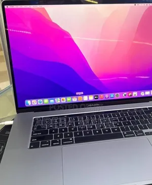 New Laptop Apple MacBook Pro 2019 32GB Intel Core i9 SSD 512GB