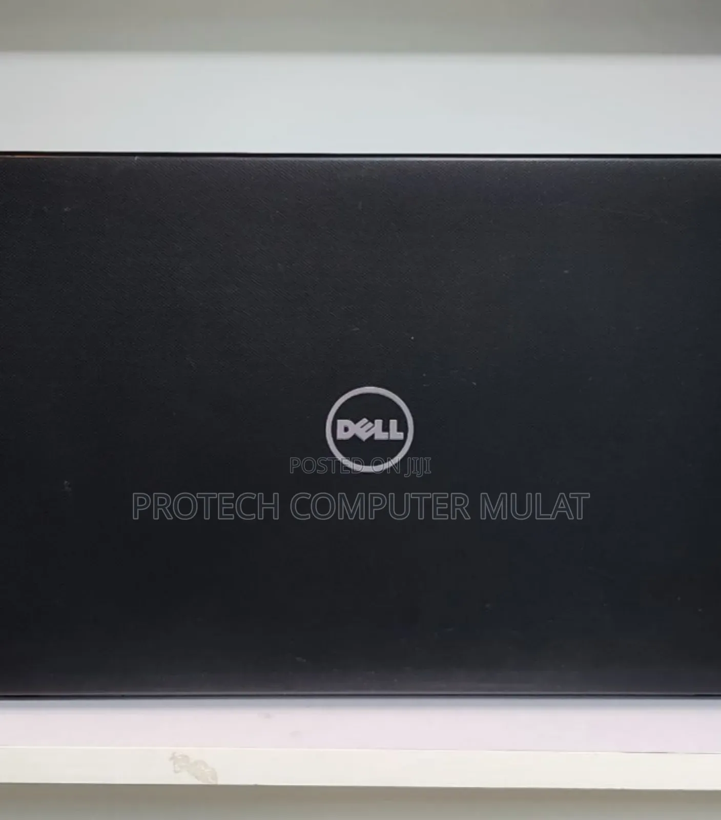 New Laptop Dell Vostro 15 3000 4GB Intel Core i5 HDD 500GB