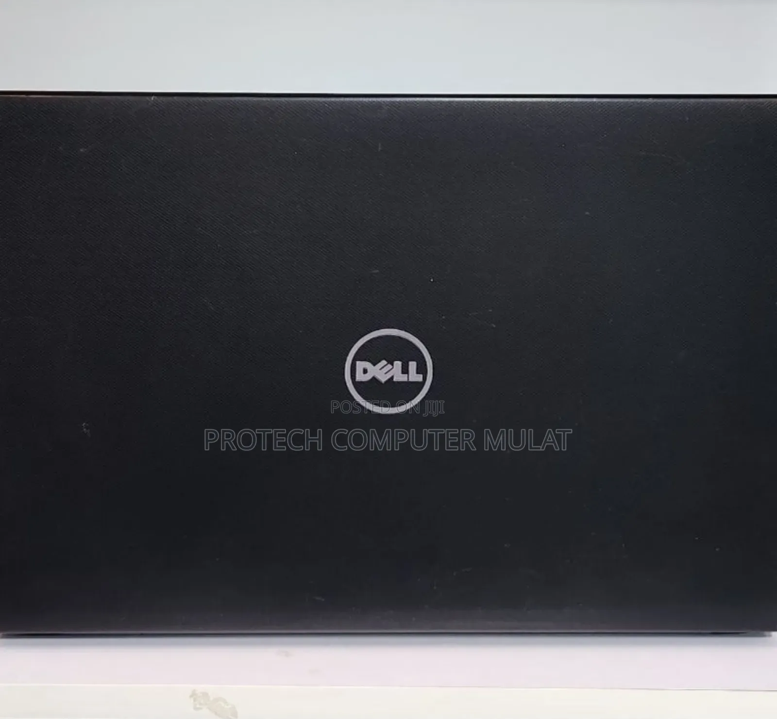 New Laptop Dell Vostro 15 3000 4GB Intel Core i5 HDD 500GB