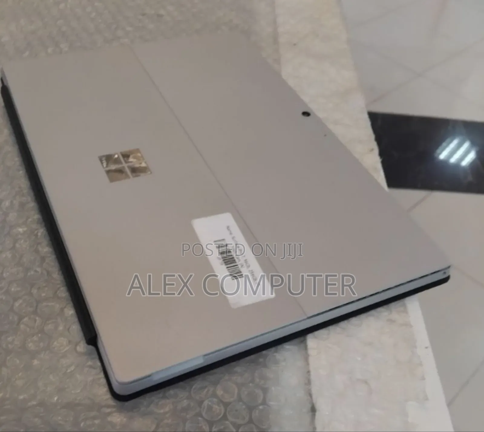 New Laptop Microsoft Surface Pro 7 16GB Intel Core i7 SSD 256GB