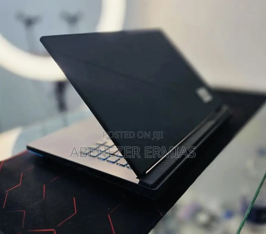 New Laptop Asus ROG Strix G15 16GB Intel Core i9 SSD 1T