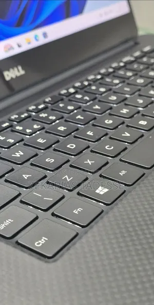 New Laptop Dell Precision 5530 16GB Intel Core i7 SSD 512GB