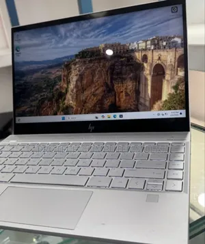 New Laptop HP Envy 13 16GB Intel Core i5 SSD 512GB